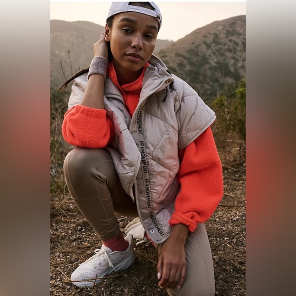 CHILL OUT PACKABLE PUFFER PONCHO SCARF BY FREE PEOPLE - Picture 2 of 8